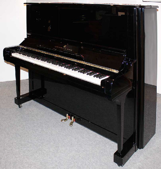 Klavier-Steinway-K-145-schwarz-155850-1-a