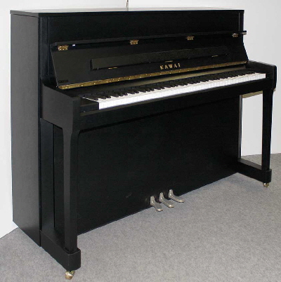 Klavier-Kawai-E-200-schwarz-matt-1-a