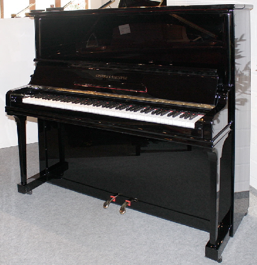 Klavier-Grotrian-Steinweg-141-schwarz-27515-1-a