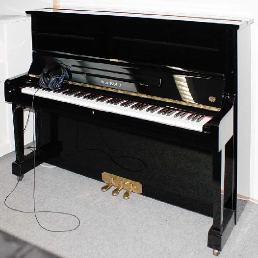 Klavier-Kawai-BS20S-Silent-schwarz1-1-a