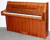Klavier-Schimmel-102-Nussbaum-135414-1-c Klavier-Schimmel-102-Nussbaum-135414-1-c