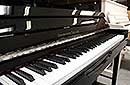 Klavier-Seiler118-Traditio-schwarz-Chrom-2-b